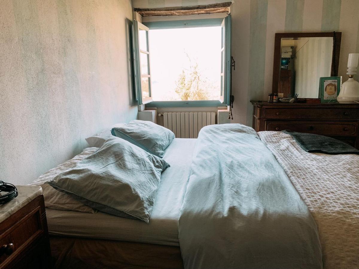 Casale Gli Ulivi Lägenhet Donnini Exteriör bild