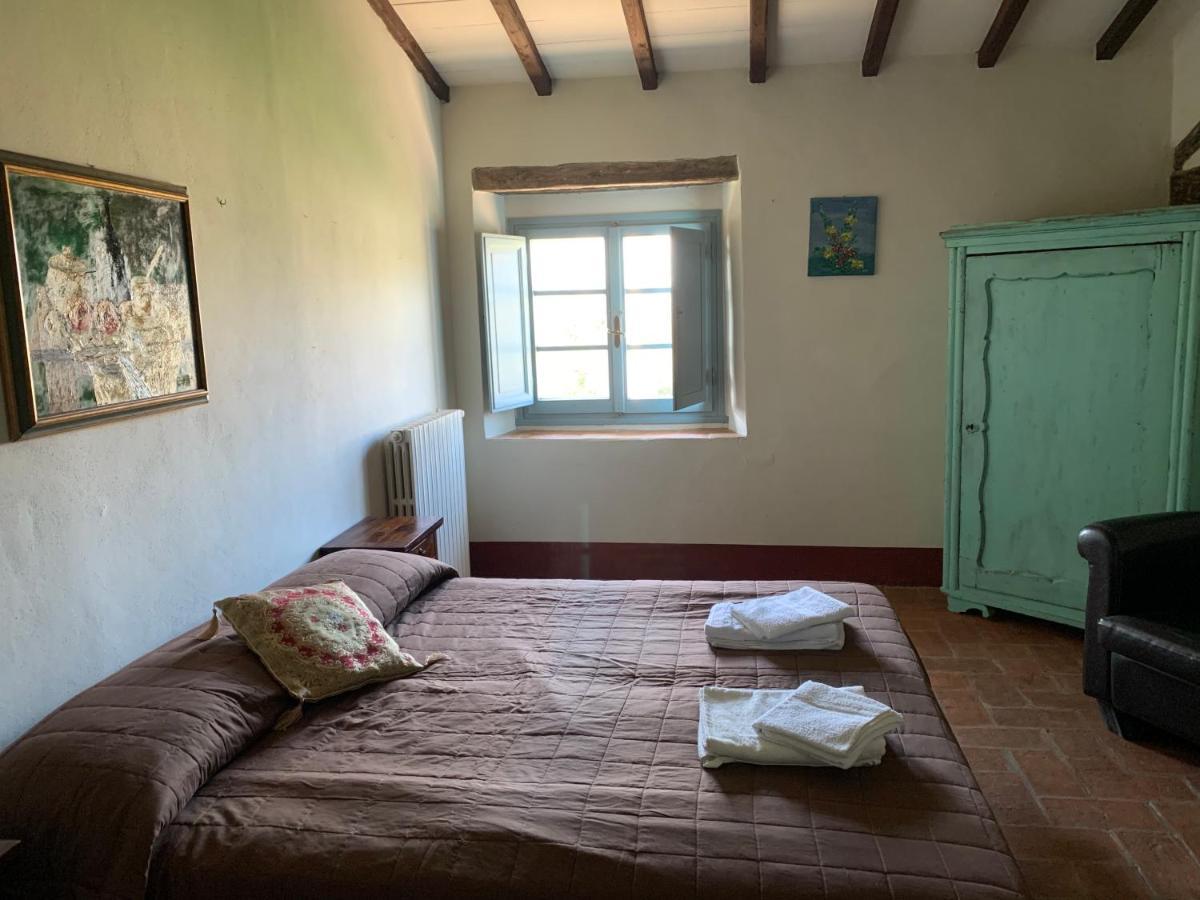 Casale Gli Ulivi Lägenhet Donnini Exteriör bild